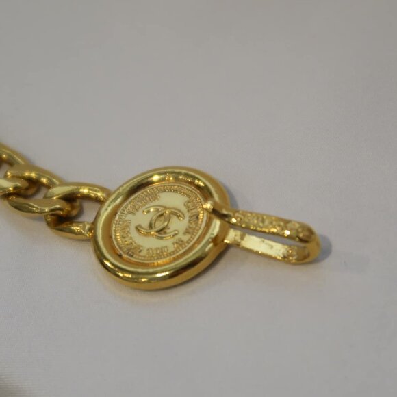 Chanel Vintage Gold Plated Coin Belt - Picture 4 of 13